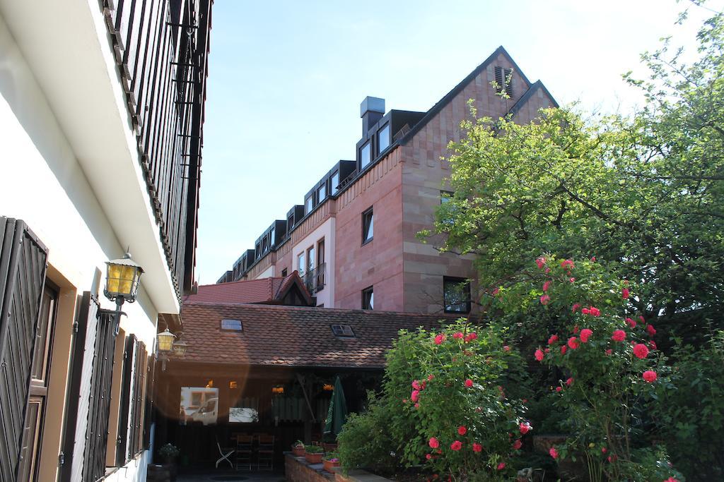 Hotel Petzengarten Нюрнберг Экстерьер фото